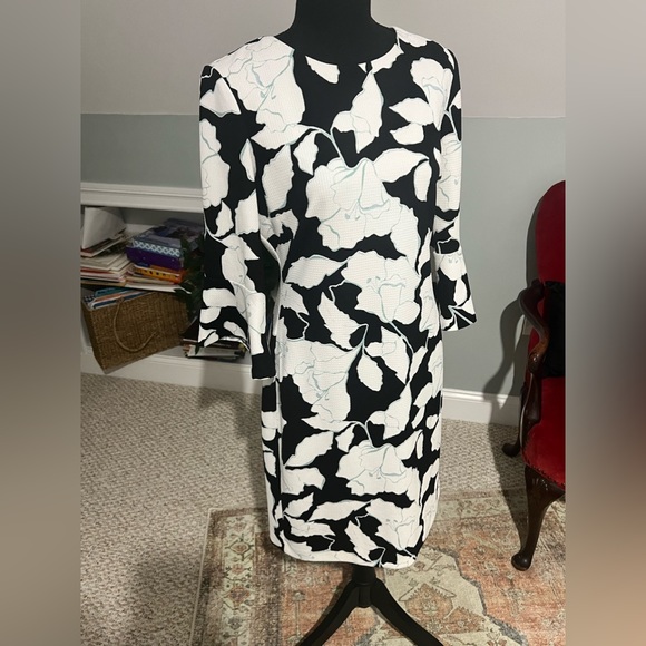 elegant white midi dress with V-neck for women Sleeve Length:32 Sale: Birthday Mini Dresses Edit January 2026 Cavosen Vintage Dresses for